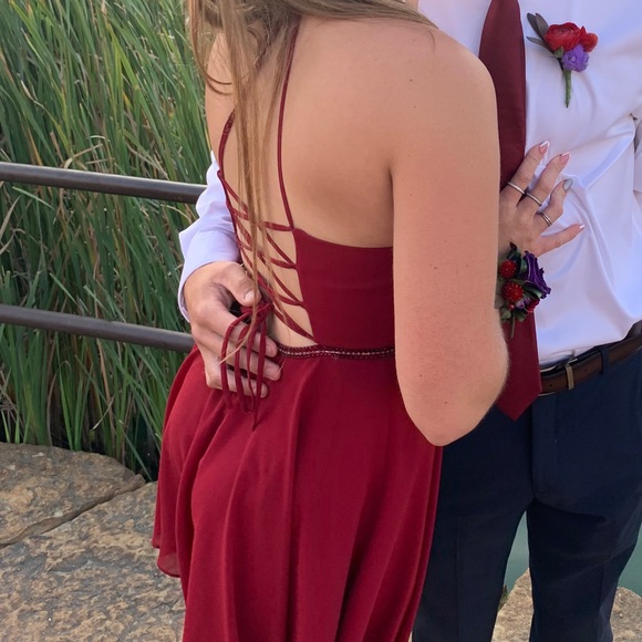 Very cute homecoming dress - Picture 5 of 5